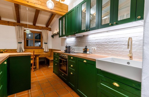 Reith bei Kitzbuehel Apartment | Family-friendly holiday home near the ski bus