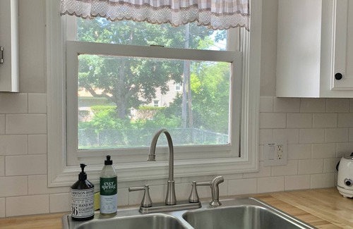 Springfield House | Family Friendly Home Centrally Located with Private Yard
