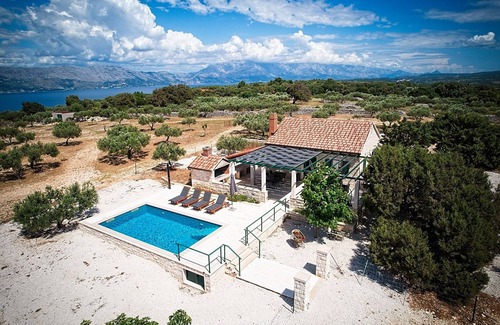 Praznica House | Family friendly house with a swimming pool Pučišća, Brač (K-21499)