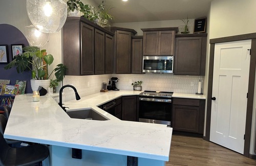 Athol House | Family friendly house minutes from Silverwood with hot tub & fire pit