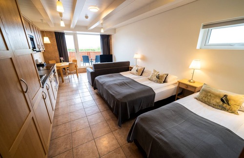 Hvalfjarðarsveit Hotel | Family - friendly