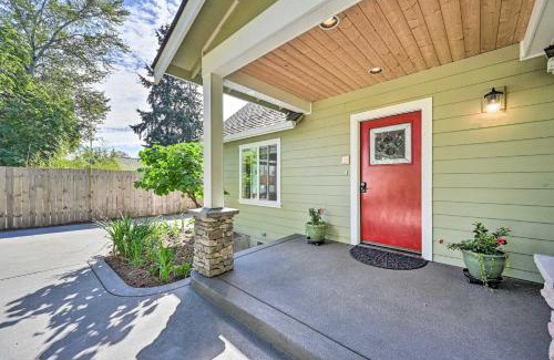 Kirkland House | Family-Friendly Kirkland Home about 1 Mi to Downtown