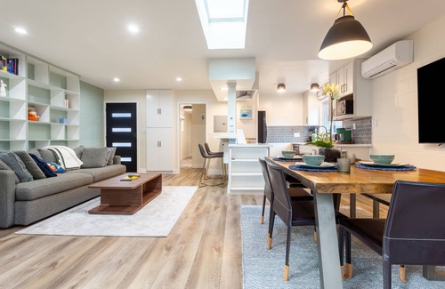 Mill Valley House | Family-friendly Modern Cozy Downtown Mill Valley Unit in San Francisco Bay Area