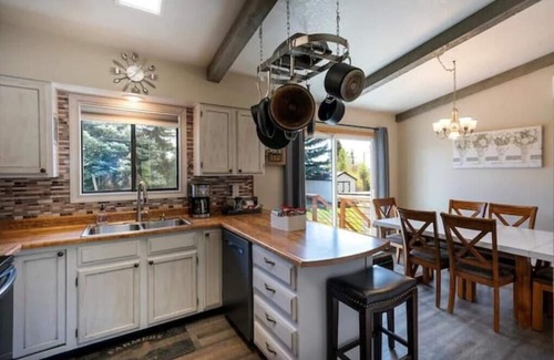 Evergreen House | Family friendly Montana dream