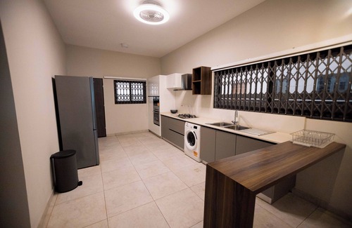 Ogbodjo Apartment | Family friendly, perfect for get togethers, games night