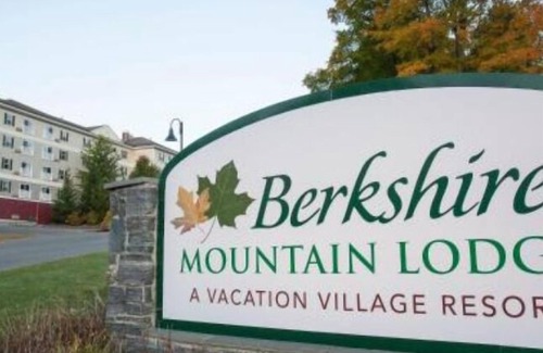 Pittsfield Apartment | family friendly retreat condo