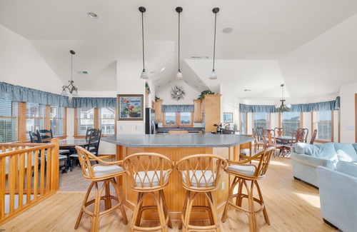 Avon House | Family Friendly Soundfront home in Avon!