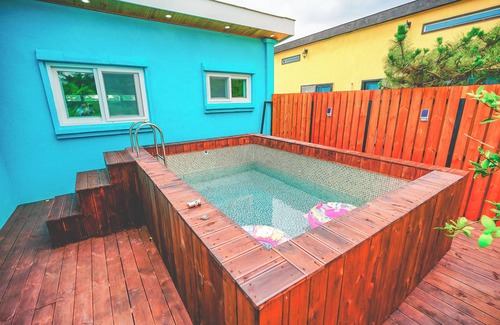 Hallim Villa | Family Friendly, super house in jeju. Beautiful, Bright Villa