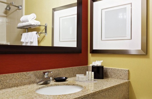 Brookhollow Hotel | Family-Friendly Unit w/BBQ Access Near Downtown Houston