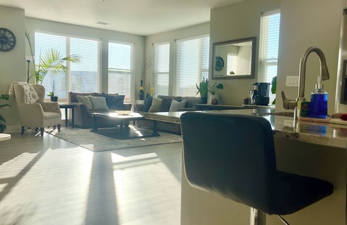 Wayne Apartment | Family Friendly Luxury Stay in King of Prussia