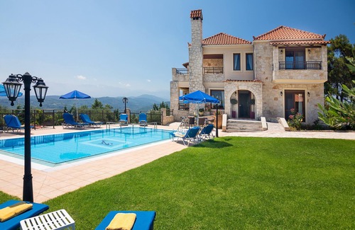 Polemarchi Villa | Family Friendly Villa Hermes w/Private Pool, Billiard Pool table, Ping Pong BBQ