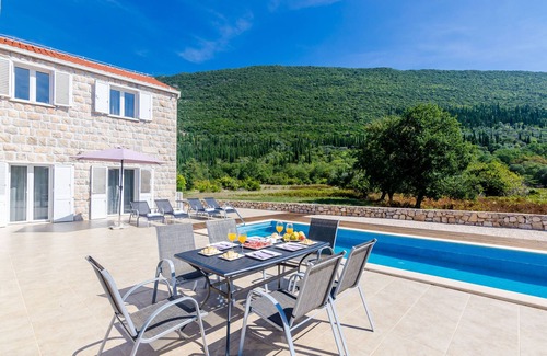 Konavle Villa | Family-friendly villa with pool in a quiet village close to the cleanest beaches