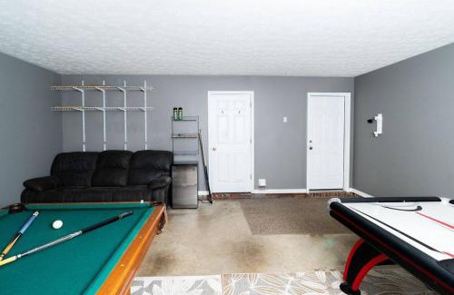 Fortson House | Family Fun house with pool and games