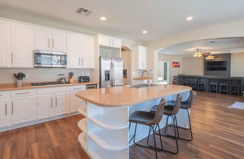 Mesa House | Family Fun Retreat, Mesa AZ w/Pool