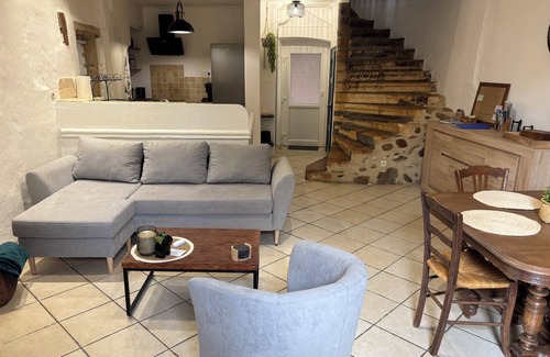 La Voulte-sur-Rhone House | Family home, Ardèche, near dolce-via and Via Rhôna