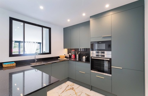 Chennevieres-sur-Marne House | Family home - Near Paris and Disneyland