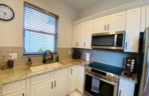 Wellington House | Family Home in Equestrian Area