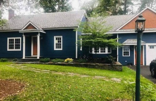 Hanover House | Family Home in Town