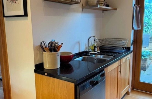 Richmond-upon-Thames House | Family home near Ham House and the River Thames