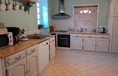 Thedirac House | Family home near major tourist attractions