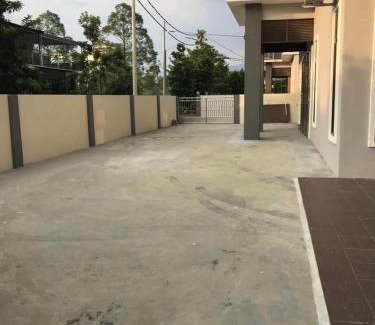 Pengkalan Aor House | Family Homestay
