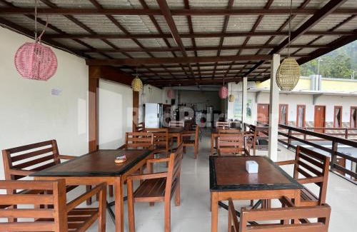 Sukapura Hotel | Family Homestay Syariah Bromo Mitra RedDoorz