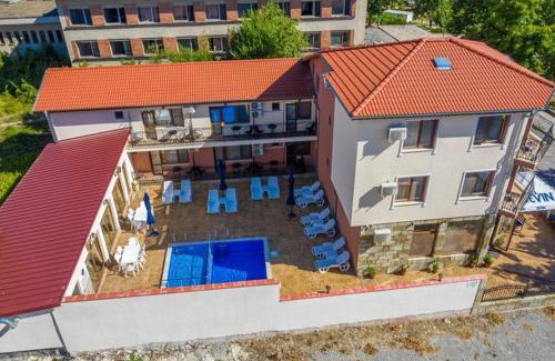 Veliki Preslav Hotel | Family Hotel Preslav