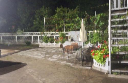 Guria House | Family Hotel ZUKA