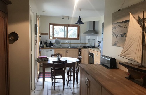 Saint-Pierre-Quiberon House | FAMILY HOUSE At 100 m Kerbourgnec beach side bay