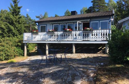Vastra Gotaland House | Family house 50 meters to the ocean