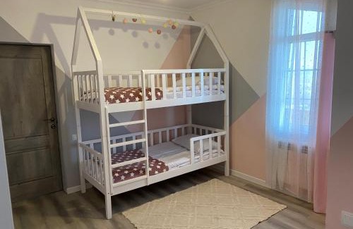 Voskevaz Villa | Family House