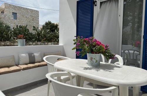 Logaras Apartment | Family House near Logaras beach