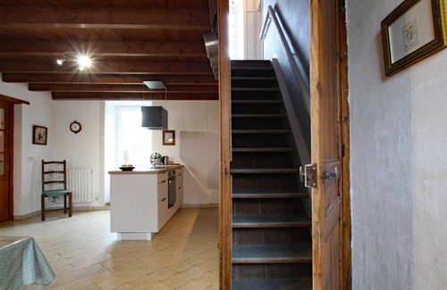 Eculleville Cottage | Family house with enclosed garden, WiFi, parking, close to beaches