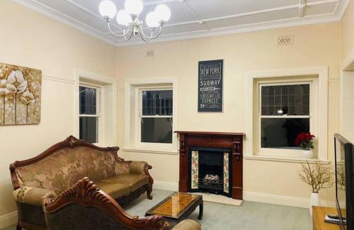 Balwyn House | Family Living big house in Balwyn central