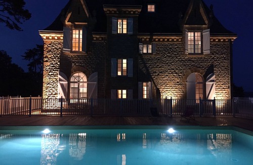 Crozon House | Family manor house with panoramic view over the bay of Douarnenez