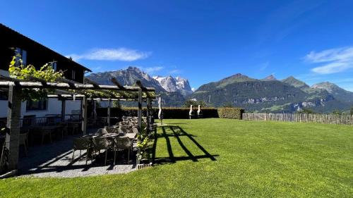 Hasliberg Reuti Hostel | Family & Mountain Lodge C'est la Vie
