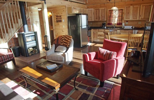 Rainbow Valley Cabin | Family Mountain Retreat