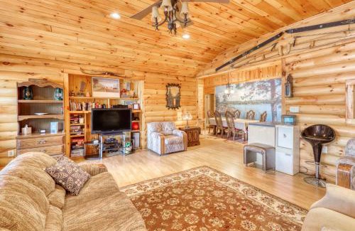 Brant Lake House | Family Oriented Cottage