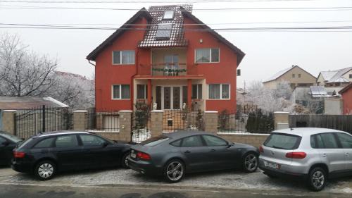 Arad House | Family Pension
