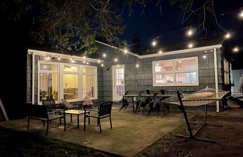 River Edge House | Family & pet friendly oasis. Minutes from NYC