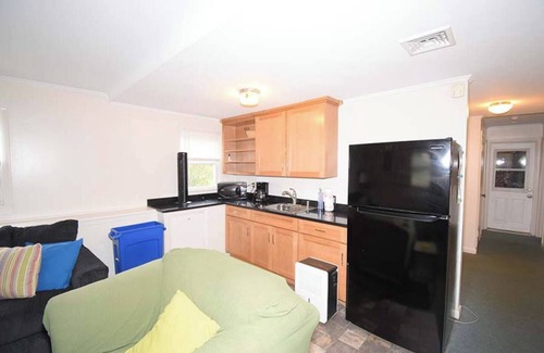 Eastward Look House | Family Retreat on Sylvan!