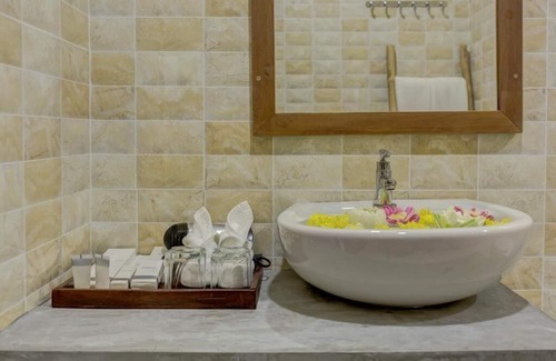 Siem Reap Resort | Family Room: 1double & single bed