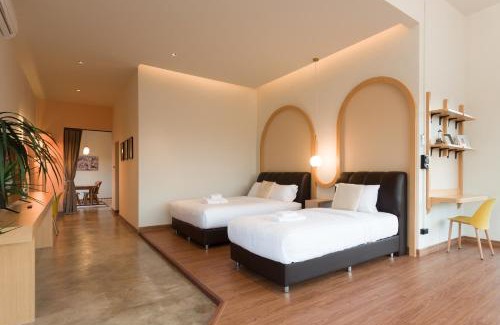 Lampang Apartment | Family Room by 233Poshtel