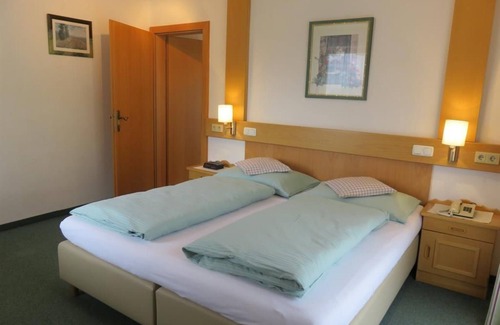 Hinterstoder Other | Family room "Feuerlilie" with mountain view - Berghof Sturmgut