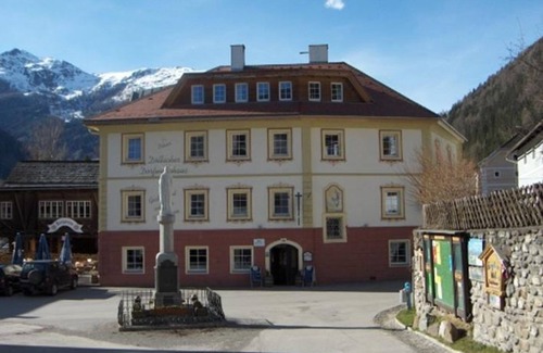 Grosskirchheim House | Family room - Hotelchen Döllacher Dorfwirtshaus