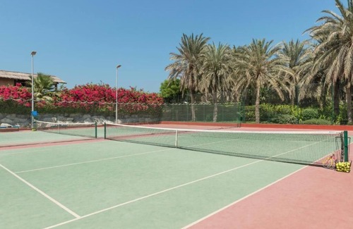 Beach & Coast Apartment | Family Room Near Sharjah Beach