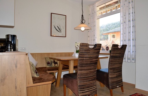 Achenkirch Apartment | Family room with 3 bedrooms