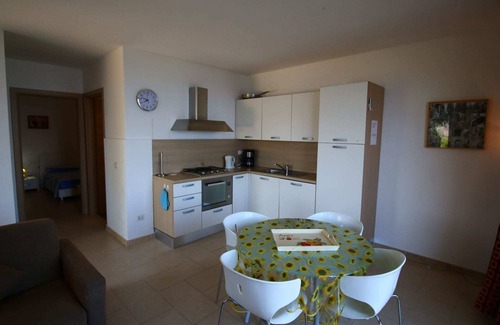 Parghelia Apartment | Family Sea-View Retreat