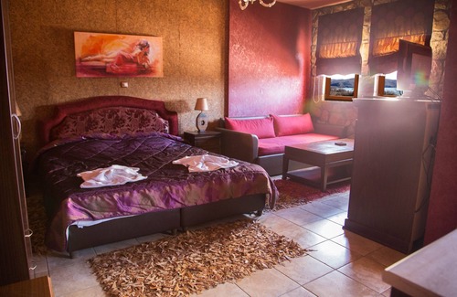 Krionerion Apartment | Family Suite Apartment