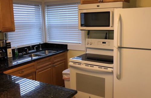 Laguna Beach Estates Cottage | Family Vacation Beach Cottage ~ Across from the Beach